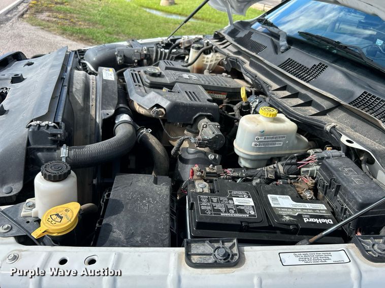 image for item DJ6427 2014 Dodge Ram 5500HD  flatbed truck