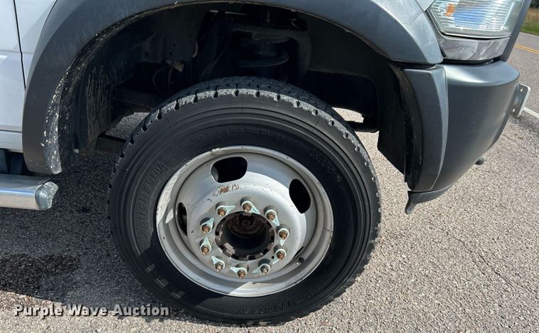 image for item DJ6427 2014 Dodge Ram 5500HD  flatbed truck