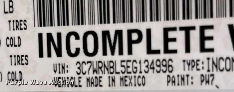 image for item DJ6427 2014 Dodge Ram 5500HD  flatbed truck