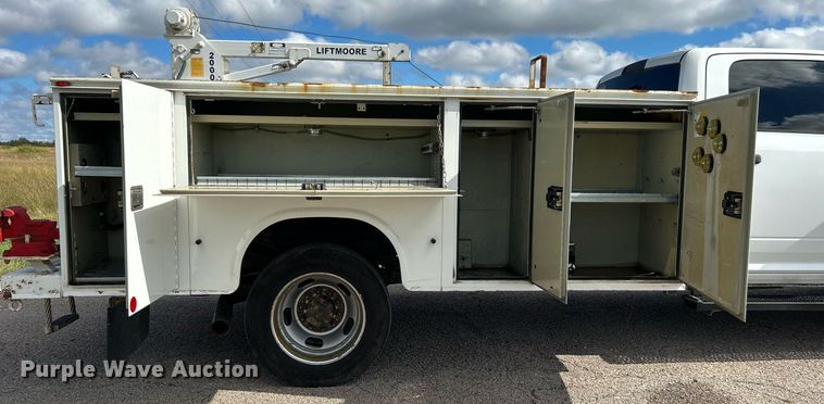 image for item DJ6428 2012 Dodge Ram 5500HD  utility / service truck