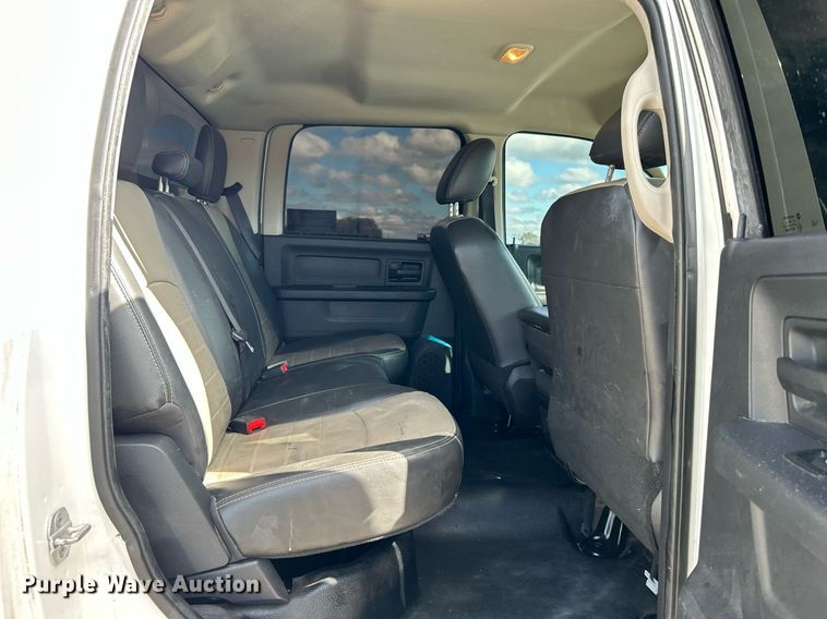 image for item DJ6428 2012 Dodge Ram 5500HD  utility / service truck