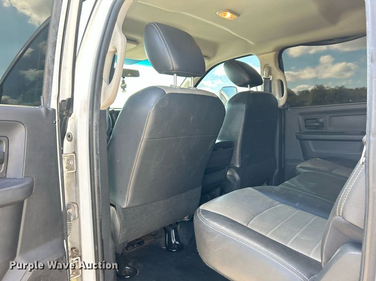 image for item DJ6428 2012 Dodge Ram 5500HD  utility / service truck