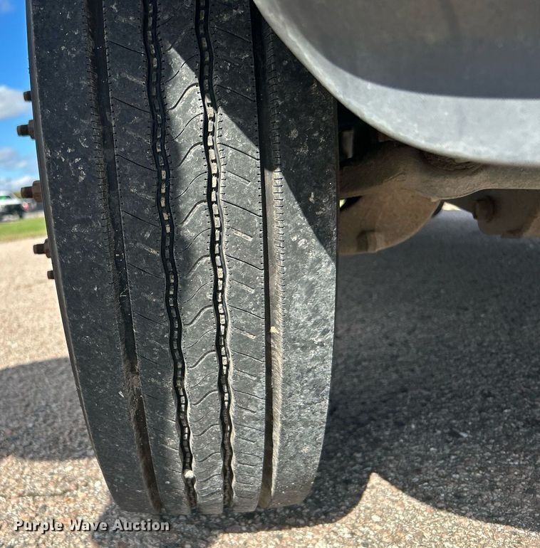 image for item DJ6428 2012 Dodge Ram 5500HD  utility / service truck