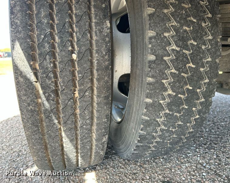 image for item DJ6428 2012 Dodge Ram 5500HD  utility / service truck