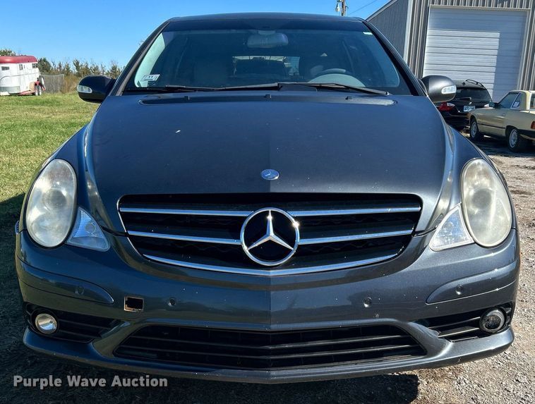 image for item DJ6433 2010 Mercedes Benz R350