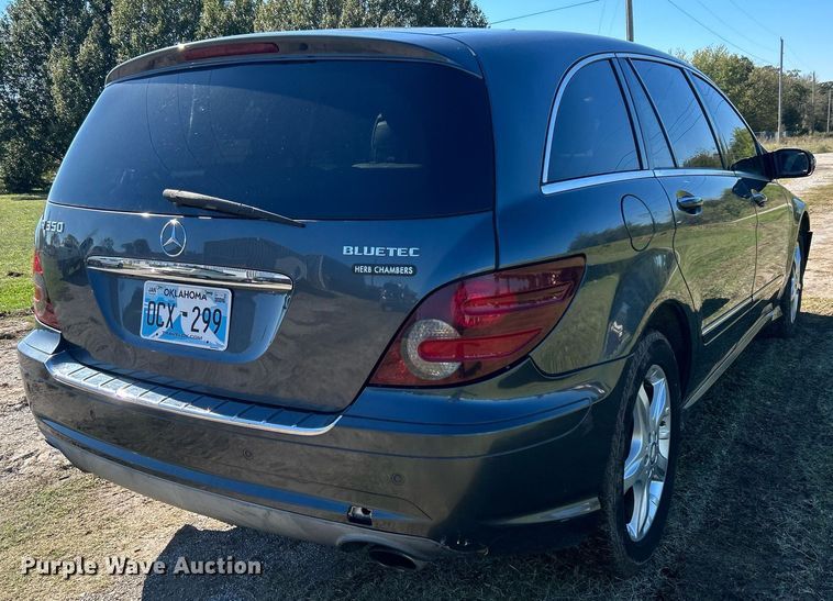 image for item DJ6433 2010 Mercedes Benz R350