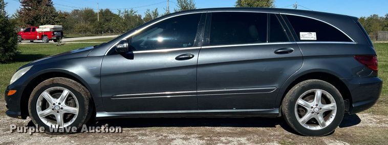 image for item DJ6433 2010 Mercedes Benz R350