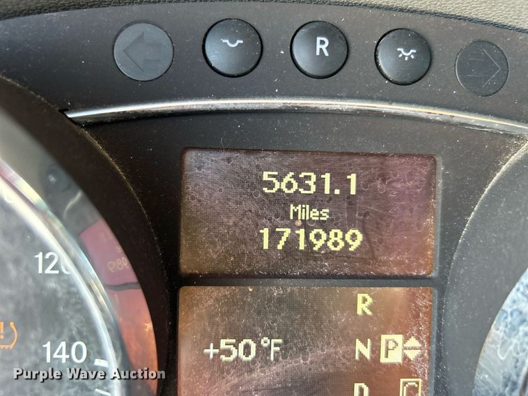 image for item DJ6433 2010 Mercedes Benz R350