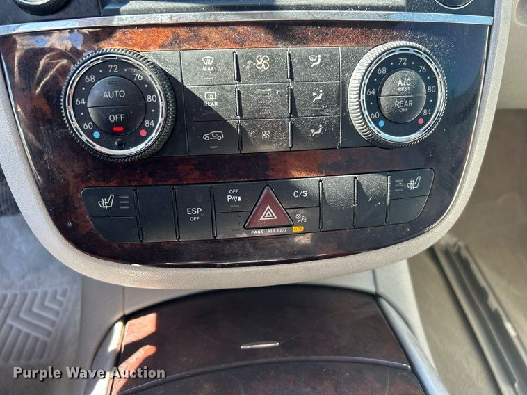 image for item DJ6433 2010 Mercedes Benz R350