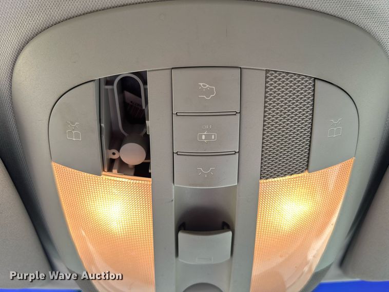 image for item DJ6433 2010 Mercedes Benz R350