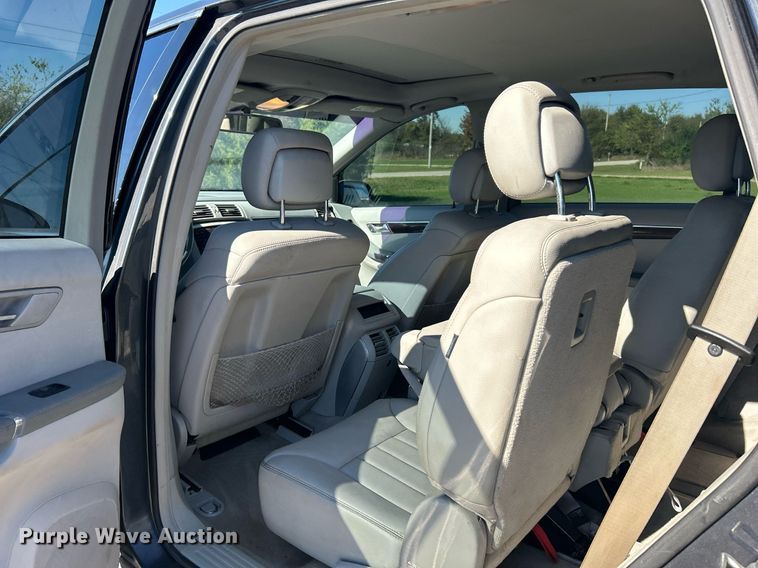 image for item DJ6433 2010 Mercedes Benz R350