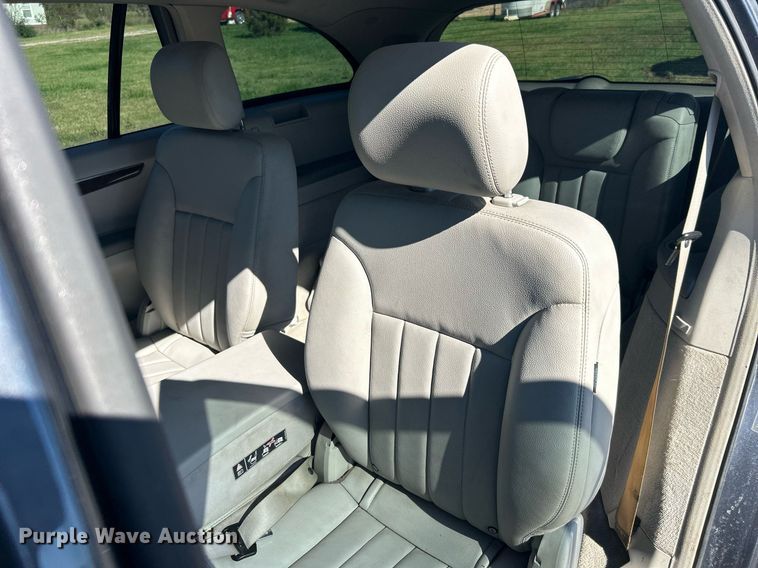 image for item DJ6433 2010 Mercedes Benz R350