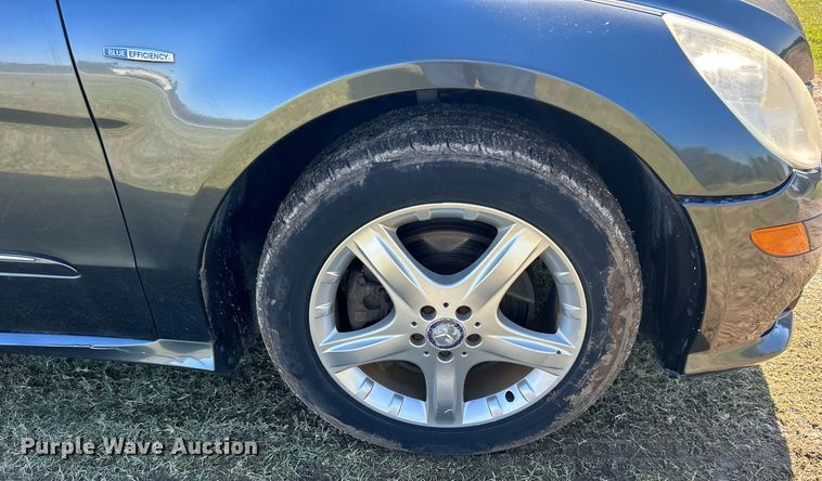 image for item DJ6433 2010 Mercedes Benz R350