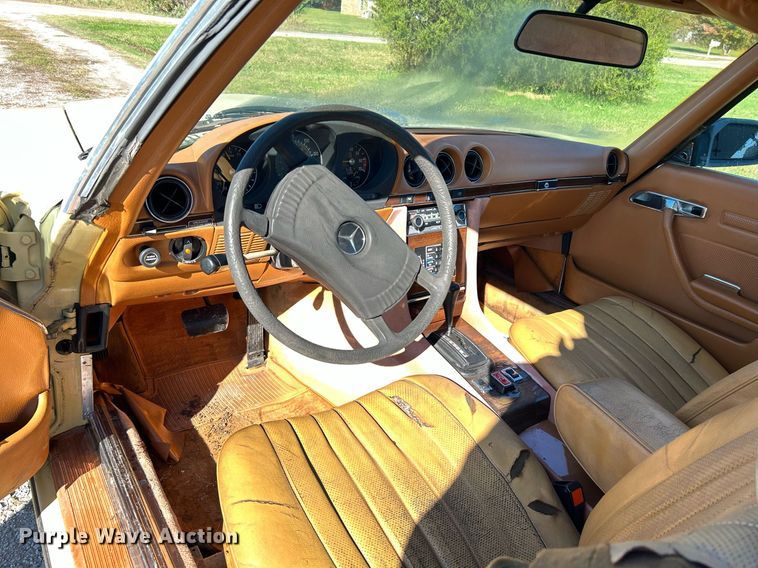 image for item DJ6434 1979 Mercedes Benz 107