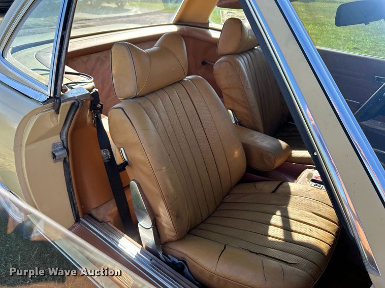 image for item DJ6434 1979 Mercedes Benz 107