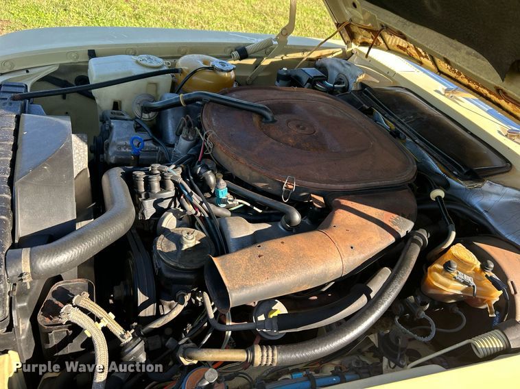 image for item DJ6434 1979 Mercedes Benz 107