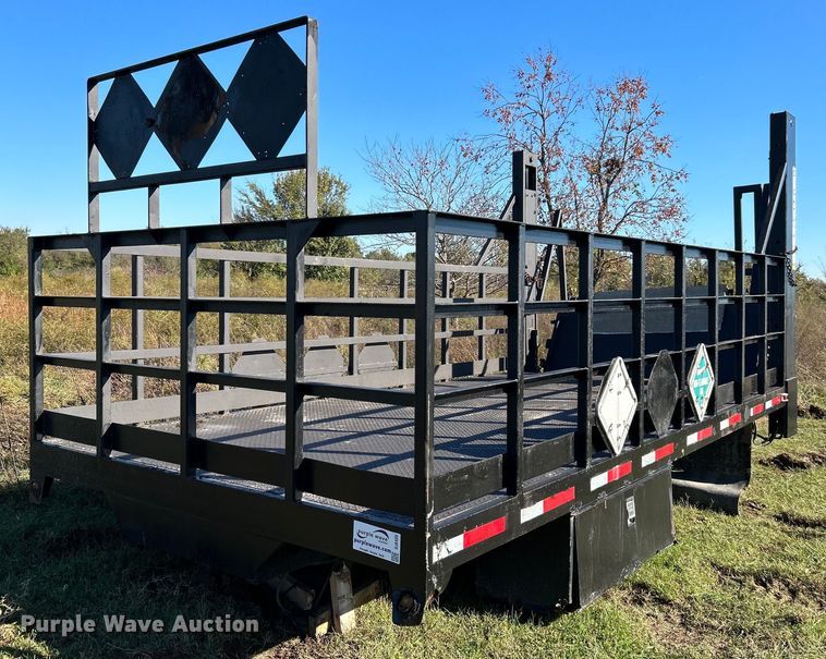 image for item DJ6435 Flatbed