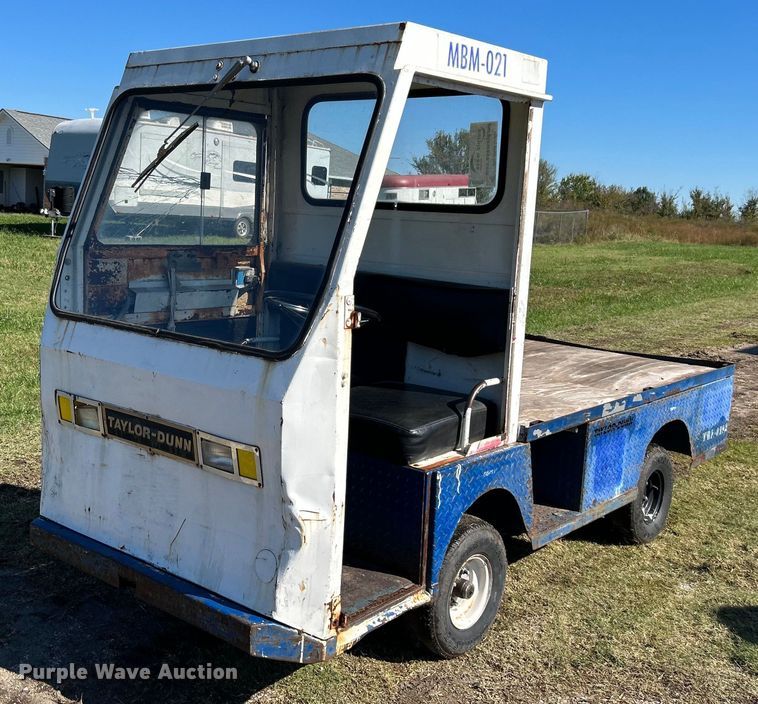 image for item DJ6441 Taylor Dunn  utility vehicle