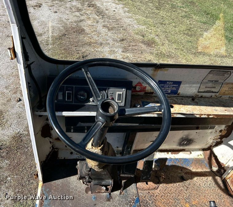 image for item DJ6441 Taylor Dunn  utility vehicle