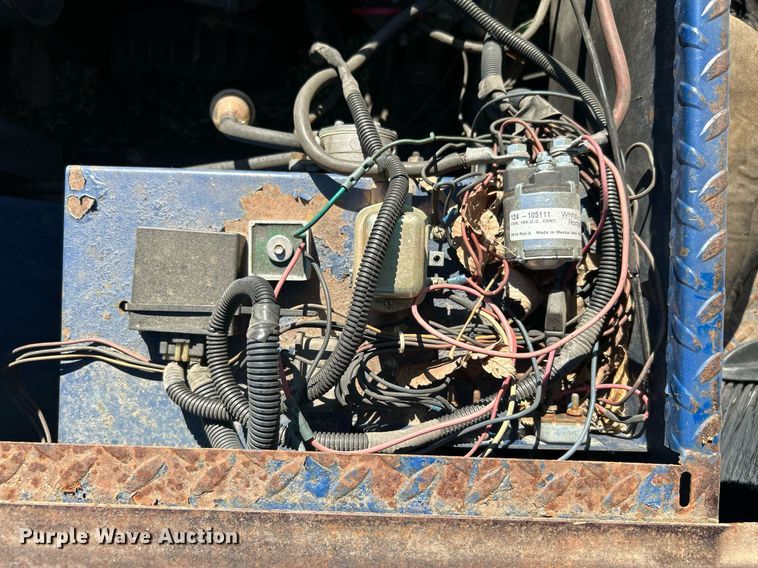 image for item DJ6441 Taylor Dunn  utility vehicle