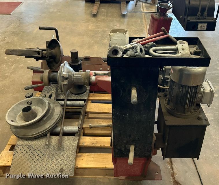 image for item DJ6456 Automotive equipment