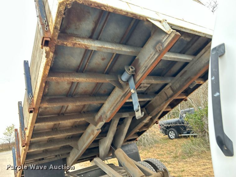 image for item DJ6468 1997 GMC C6500  dump flatbed truck