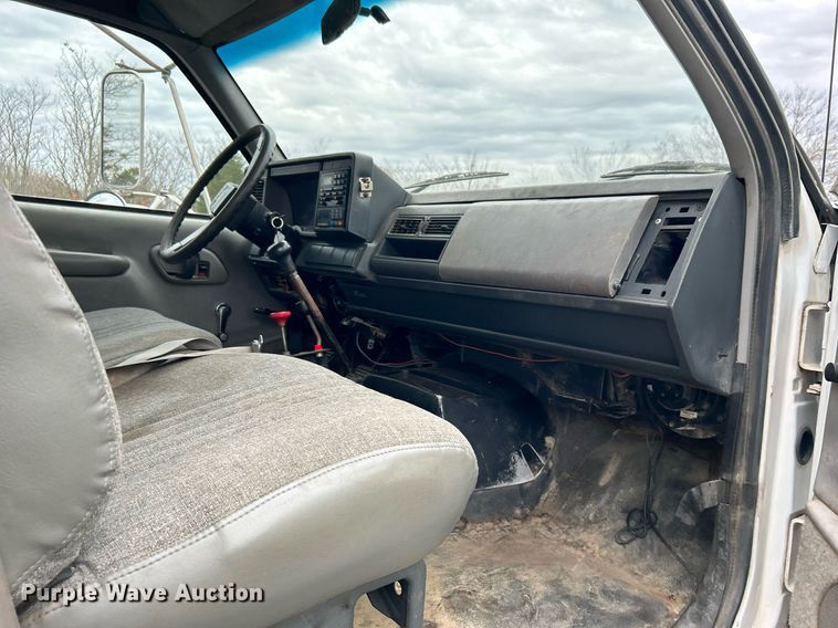 image for item DJ6468 1997 GMC C6500  dump flatbed truck