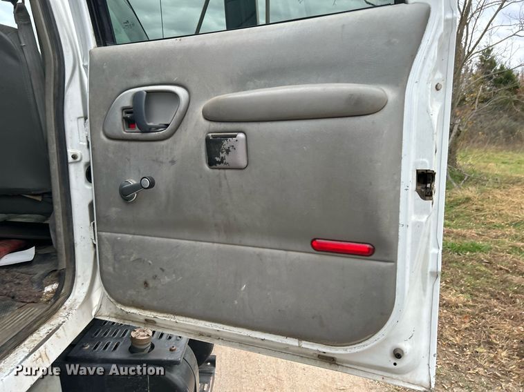 image for item DJ6468 1997 GMC C6500  dump flatbed truck