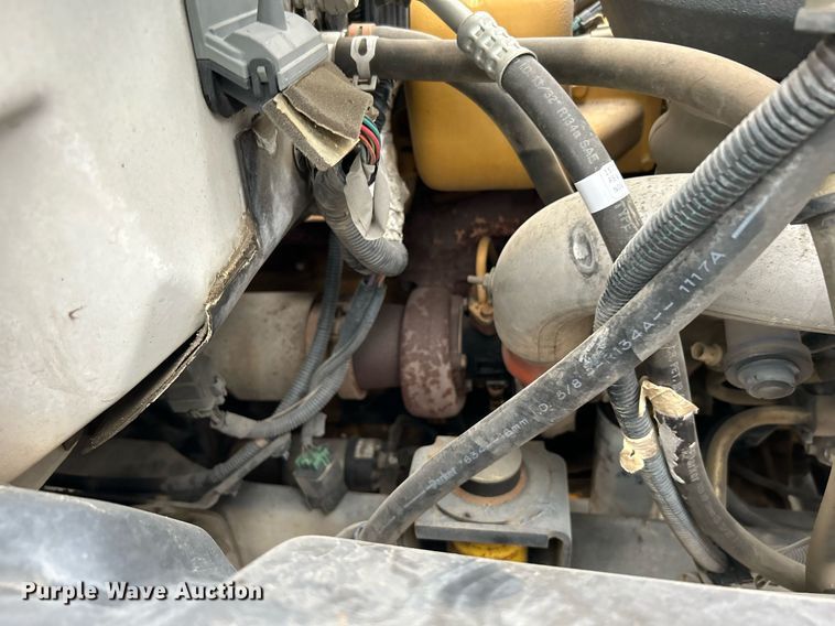 image for item DJ6468 1997 GMC C6500  dump flatbed truck