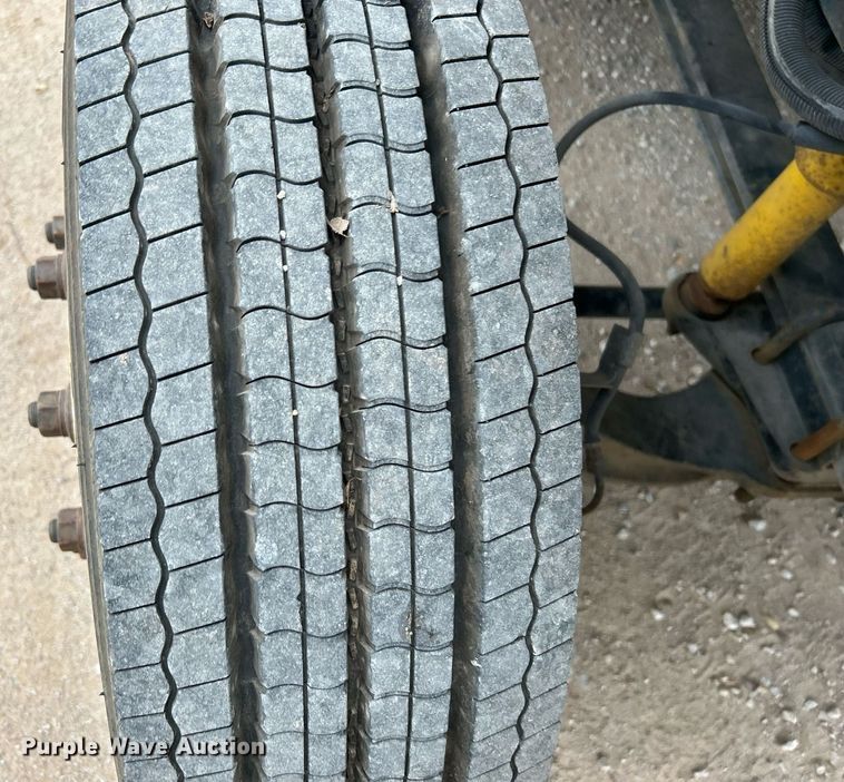 image for item DJ6468 1997 GMC C6500  dump flatbed truck