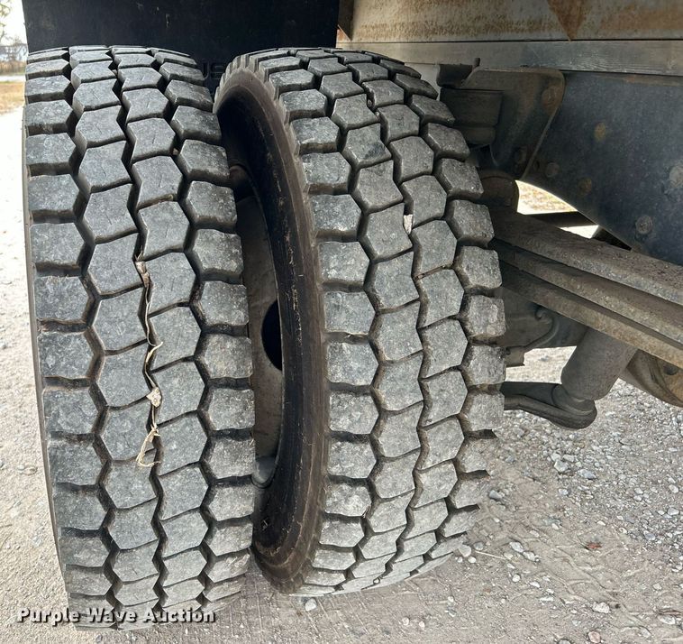 image for item DJ6468 1997 GMC C6500  dump flatbed truck