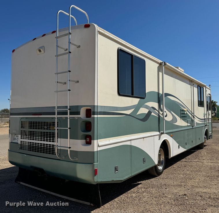 image for item DK2572 1997 Fleetwood Discovery  RV