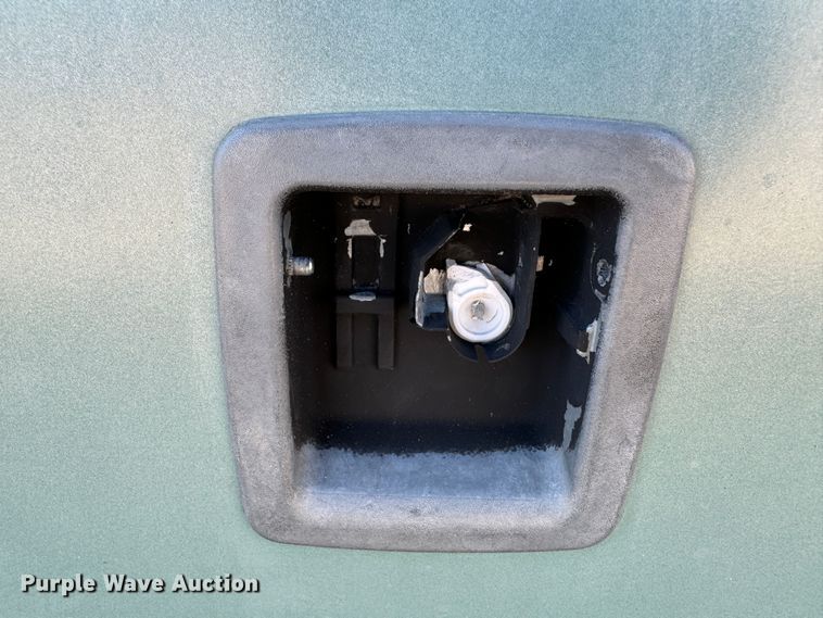 image for item DK2572 1997 Fleetwood Discovery  RV