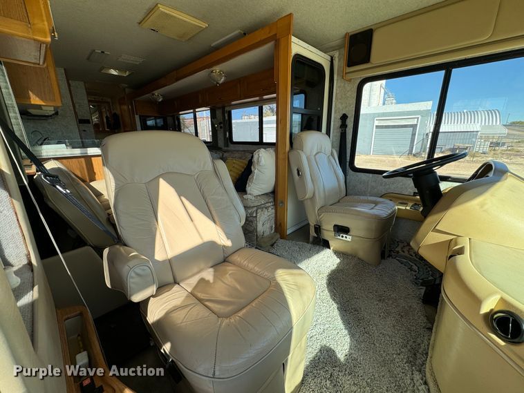 image for item DK2572 1997 Fleetwood Discovery  RV