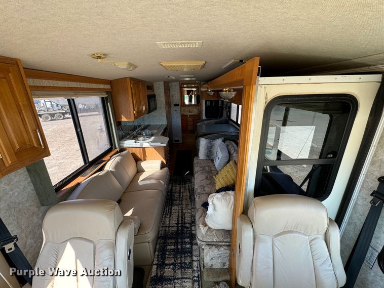 image for item DK2572 1997 Fleetwood Discovery  RV