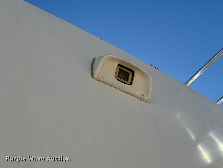 image for item DK2572 1997 Fleetwood Discovery  RV