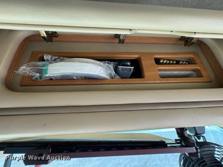 image for item DK2572 1997 Fleetwood Discovery  RV