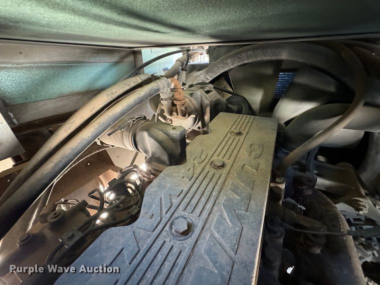 image for item DK2572 1997 Fleetwood Discovery  RV