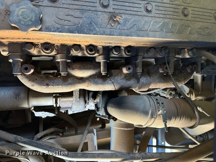 image for item DK2572 1997 Fleetwood Discovery  RV