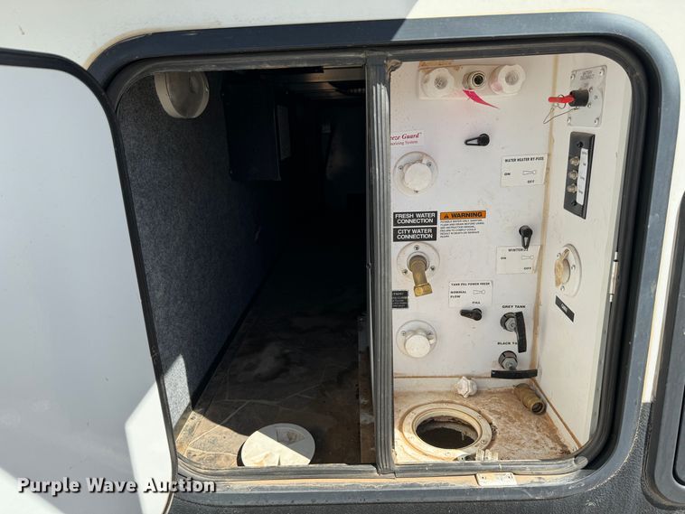 image for item DK2574 2015 Impact IP386  toy hauler camper