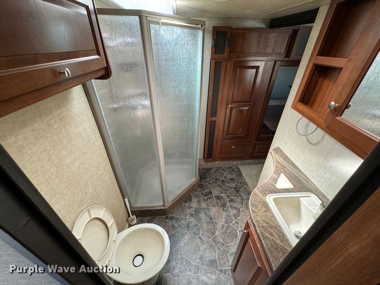 image for item DK2574 2015 Impact IP386  toy hauler camper