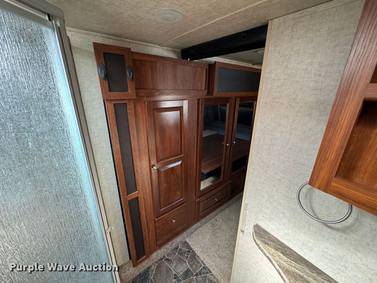 image for item DK2574 2015 Impact IP386  toy hauler camper