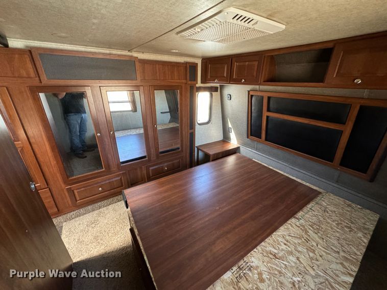 image for item DK2574 2015 Impact IP386  toy hauler camper