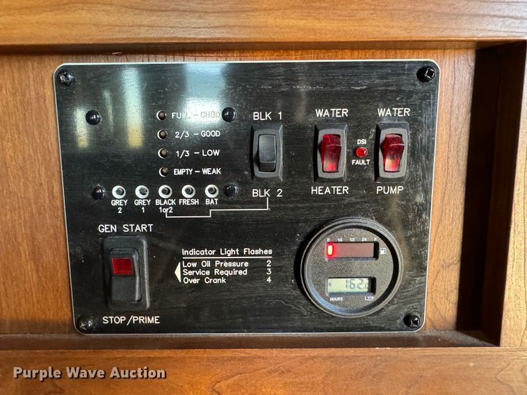 image for item DK2574 2015 Impact IP386  toy hauler camper