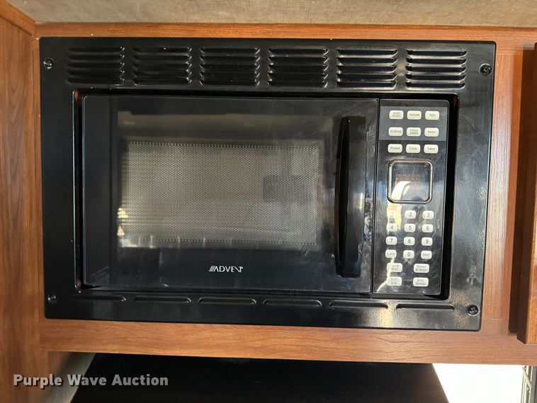 image for item DK2574 2015 Impact IP386  toy hauler camper