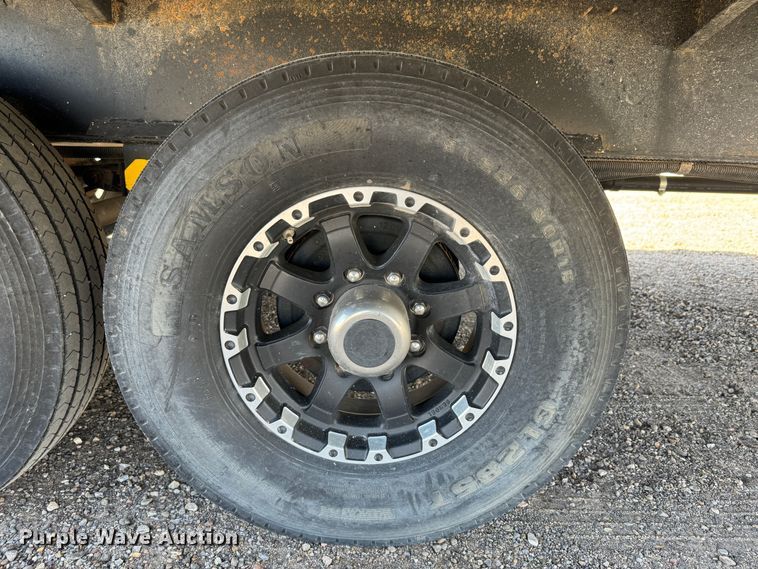 image for item DK2574 2015 Impact IP386  toy hauler camper