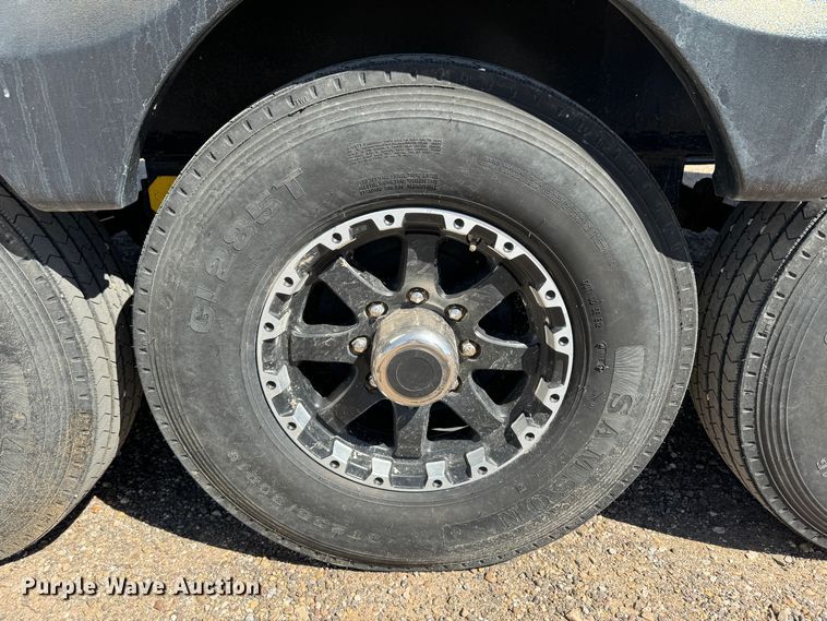 image for item DK2574 2015 Impact IP386  toy hauler camper