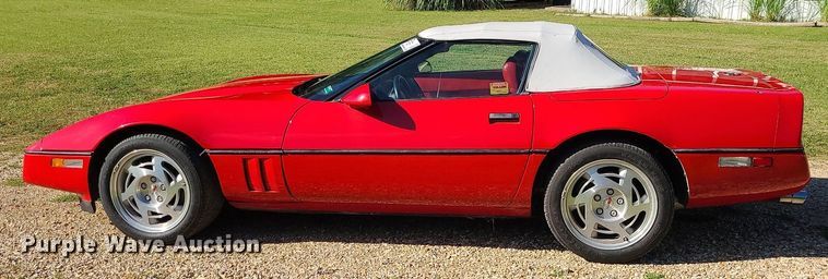 image for item DK4100 1990 Chevrolet Corvette  convertible