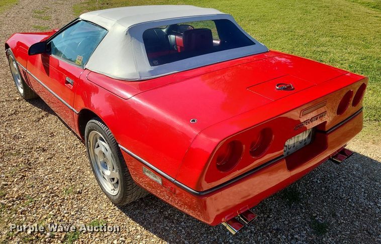 image for item DK4100 1990 Chevrolet Corvette  convertible