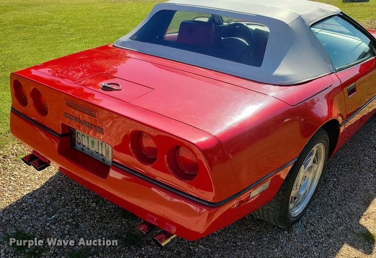 image for item DK4100 1990 Chevrolet Corvette  convertible